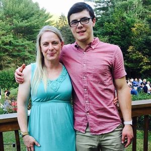 Meet your Posher, Lee